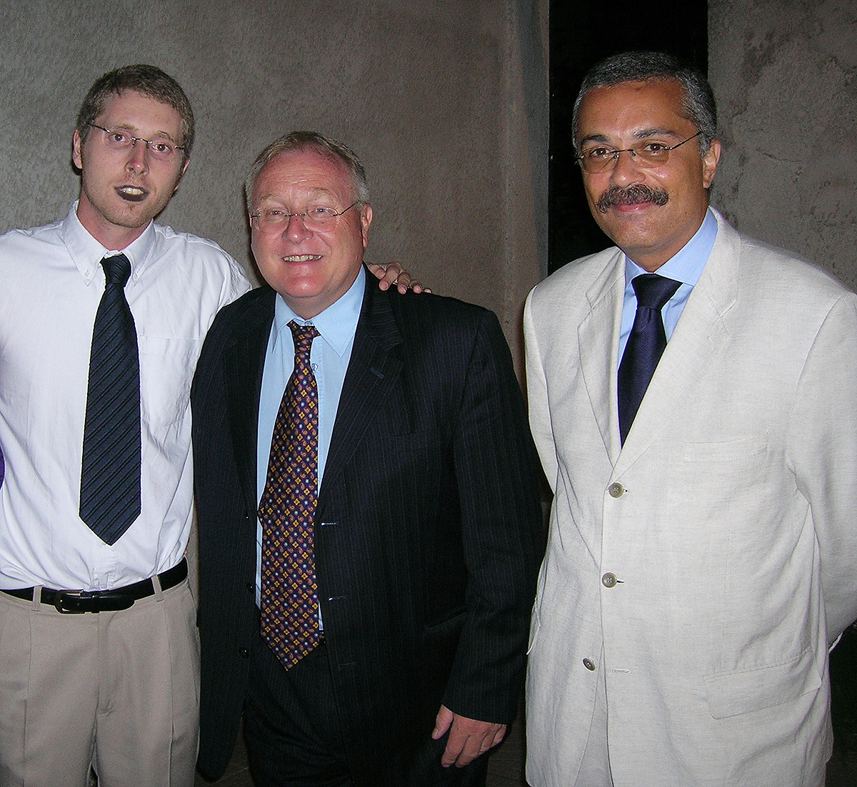 Ambassador with the artist Dan Aug and his son